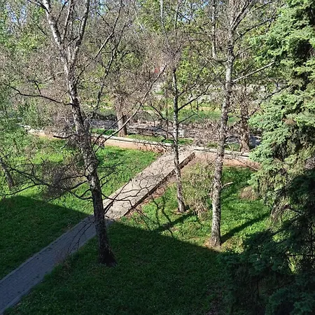 Stil アパート パラチン